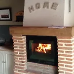 Le Mas De Briquepierre Bed and breakfast Caraman