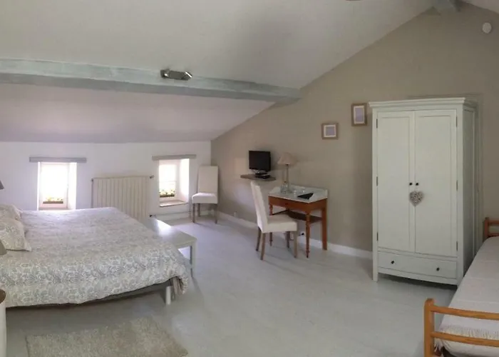 Le Mas De Briquepierre * Caraman