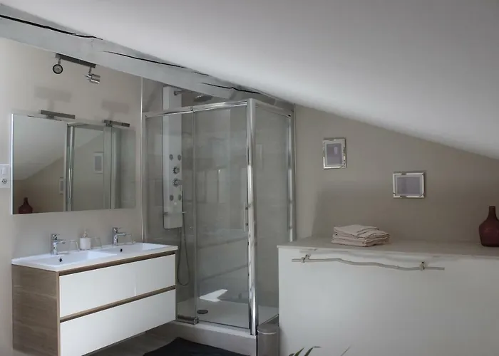 Le Mas De Briquepierre Bed & Breakfast Caraman