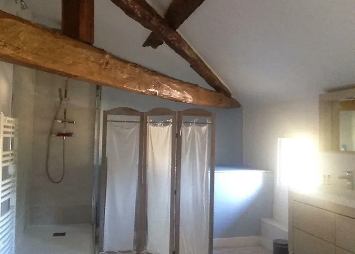 Le Mas De Briquepierre Bed & Breakfast