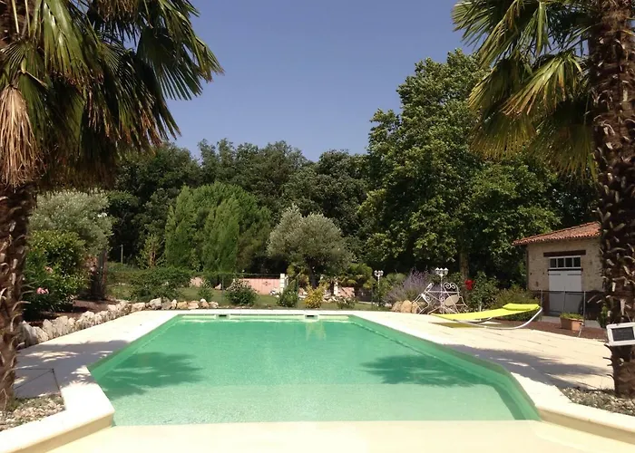 Le Mas De Briquepierre Bed & Breakfast *